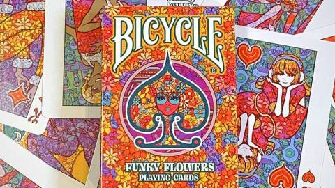 [Bicycle Funky Flowers Playing Cards(トランプ)]